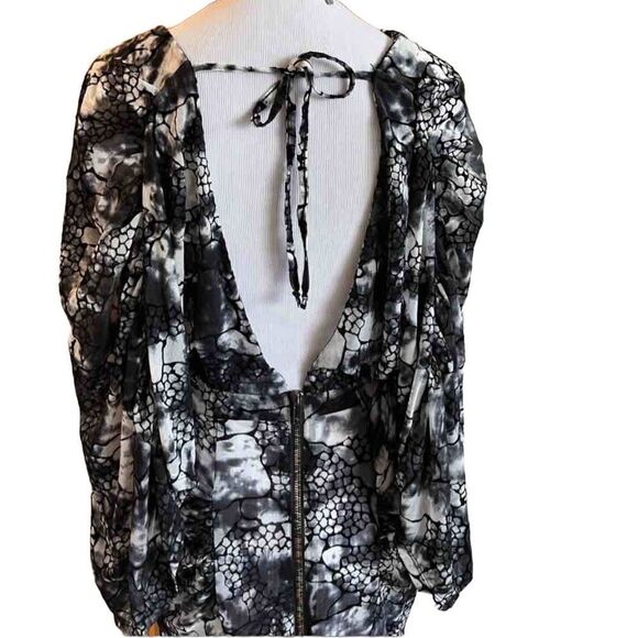 New Caribbean Queen Sexy Backless Dress Medium - Picture 4 of 13